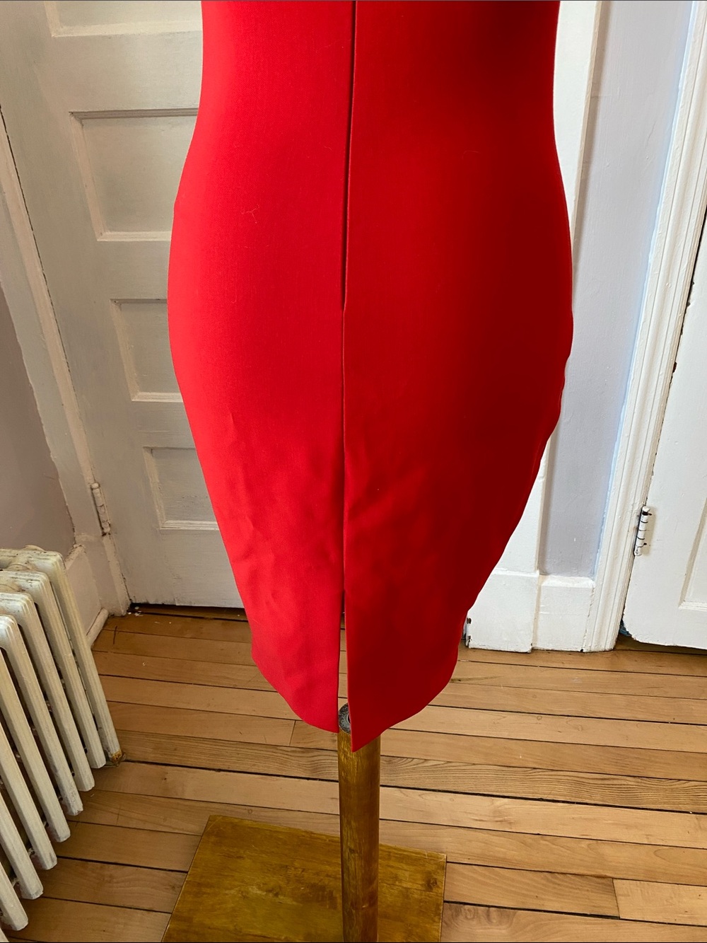 LIKELY Charles Red Bodycon Cocktail Dress, Size 2 - Picture 13 of 16